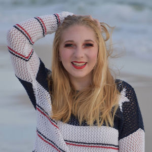Meet your Posher, Lauren